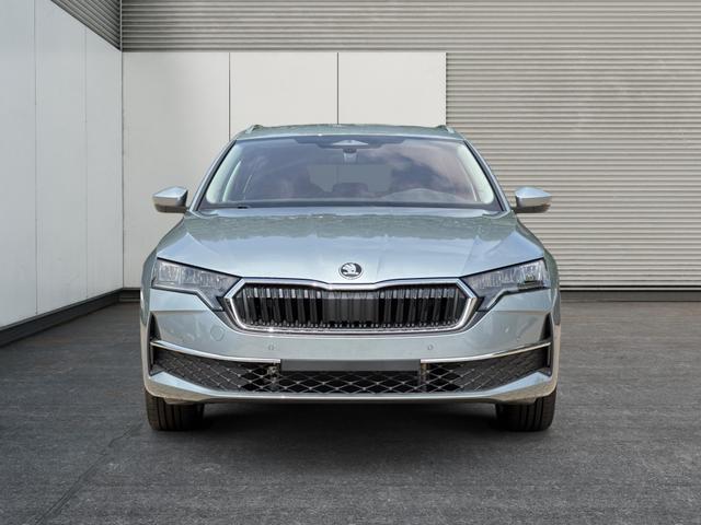 Skoda / Octavia Combi / Silber / / / ACC+AHK+eHK+KAM+PDC+LED+17 ALU+SHZ, Beispielbilder, ggf. teilweise mit Sonderausstattung