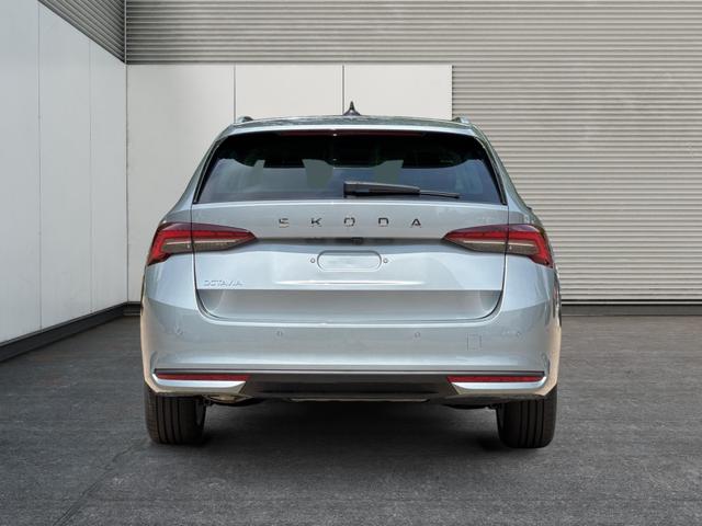 Skoda / Octavia Combi / Silber / / / ACC+AHK+eHK+KAM+PDC+LED+17 ALU+SHZ, Beispielbilder, ggf. teilweise mit Sonderausstattung