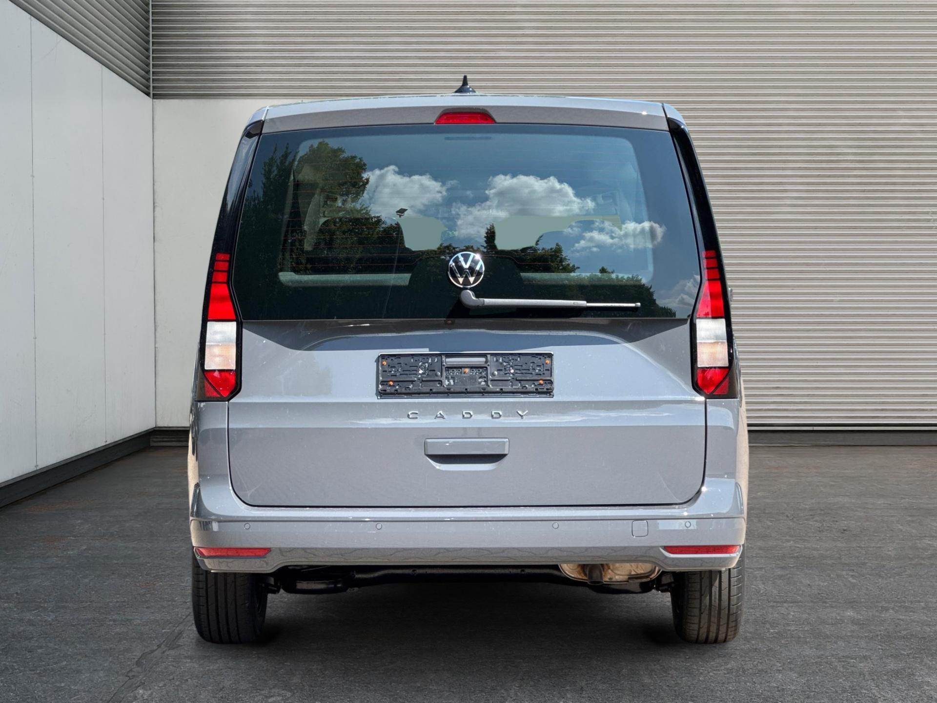 Volkswagen / Caddy Maxi /  /  /  / Caddy Maxi KAMERA+APP+PDC+ACC+LANE ASSIST