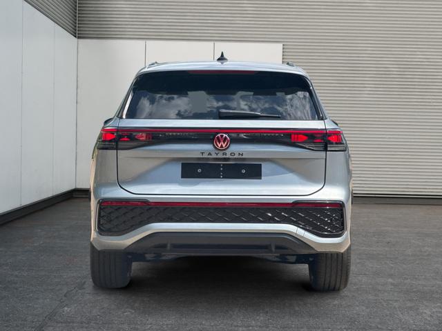 Volkswagen / Tayron / Silber / / / PLUG-IN+PANO+AHK+HuD+MATRIX+360 KAM+20ALU+ACC+eHK+BLACK STYLE