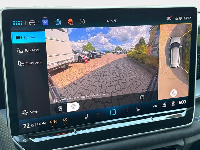 Volkswagen / Tayron / Silber / / / PLUG-IN+PANO+AHK+HuD+MATRIX+360 KAM+20ALU+ACC+eHK+BLACK STYLE