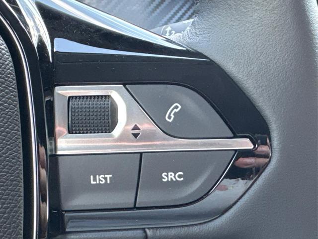 Peugeot / 208 / Grau / / / MAN6+KAMERA+NAVI+SHZ+LED+PDC+TEMPOMAT, Beispielbilder, ggf. teilweise mit Sonderausstattung