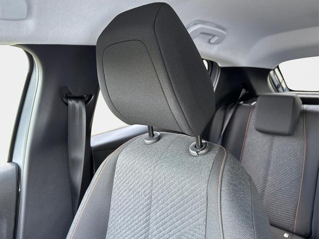 Peugeot / 208 / Grau / / / MAN6+KAMERA+NAVI+SHZ+LED+PDC+TEMPOMAT, Beispielbilder, ggf. teilweise mit Sonderausstattung