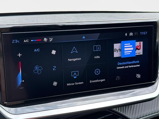 Peugeot / 208 / Gelb / / / MAN6+KAMERA+NAVI+SHZ+LED+PDC+TEMPOMAT, Beispielbilder, ggf. teilweise mit Sonderausstattung