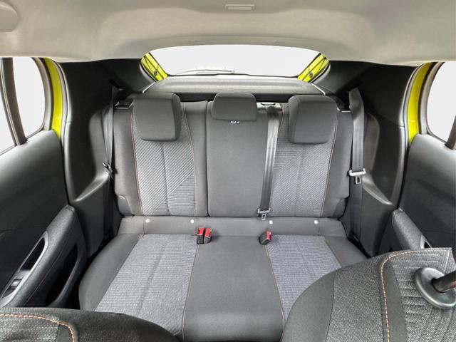 Peugeot / 208 / Gelb / / / MAN6+KAMERA+NAVI+SHZ+LED+PDC+TEMPOMAT, Beispielbilder, ggf. teilweise mit Sonderausstattung