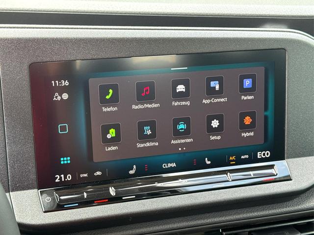 Volkswagen / Caddy Maxi / / / / Caddy Maxi +PDC v+h+KAMERA+SHZ+GJR+ACC+LANE ASSIST