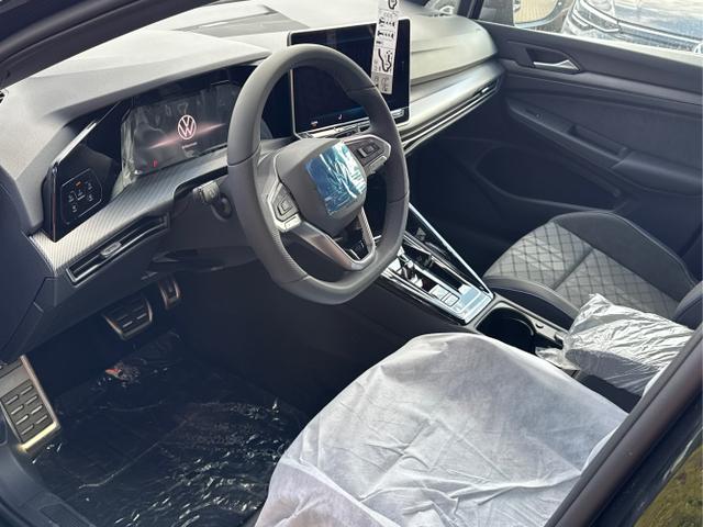 Volkswagen / Golf / Schwarz / / / LED-PLUS+ACC+SHZ+KEYLESS+KAMERA+18 ALU, Beispielbilder, ggf. teilweise mit Sonderausstattung