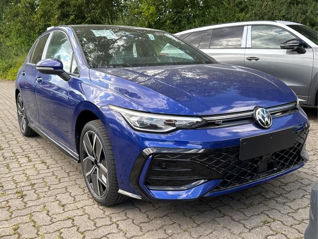Volkswagen / Golf / Blau / / / PANO+LED-PLUS+ACC+SHZ+KEYLESS+KAMERA+18 ALU, Beispielbilder, ggf. teilweise mit Sonderausstattung
