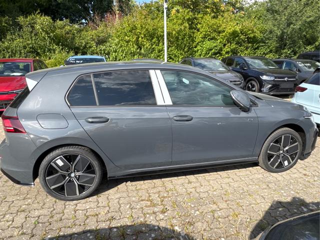 Volkswagen / Golf / Grau / / / PANO+LED-PLUS+ACC+SHZ+KEYLESS+KAMERA+18 ALU, Beispielbilder, ggf. teilweise mit Sonderausstattung