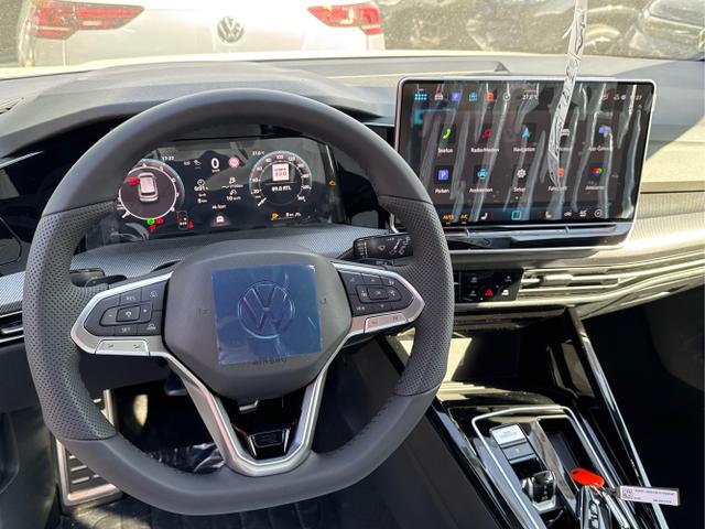 Volkswagen / Golf / Blau / / / LED-PLUS+ACC+SHZ+KEYLESS+KAMERA+18 ALU, Beispielbilder, ggf. teilweise mit Sonderausstattung