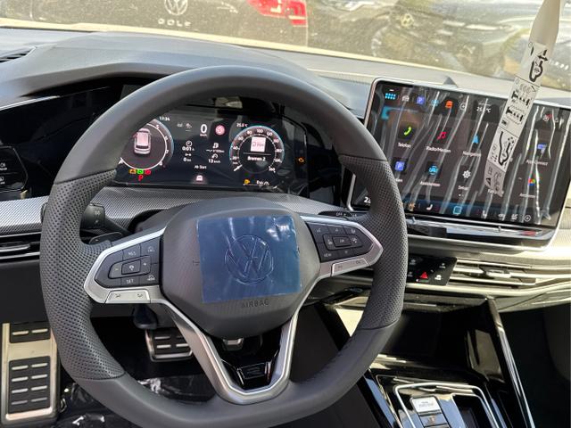 Volkswagen / Golf / Grau / / / LED-PLUS+ACC+SHZ+KEYLESS+KAMERA+18 ALU, Beispielbilder, ggf. teilweise mit Sonderausstattung