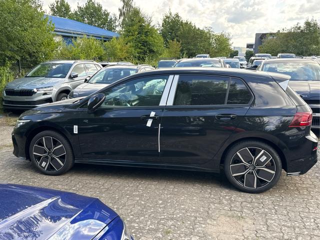 Volkswagen / Golf / Schwarz / / / LED-PLUS+ACC+SHZ+KEYLESS+KAMERA+18 ALU, Beispielbilder, ggf. teilweise mit Sonderausstattung