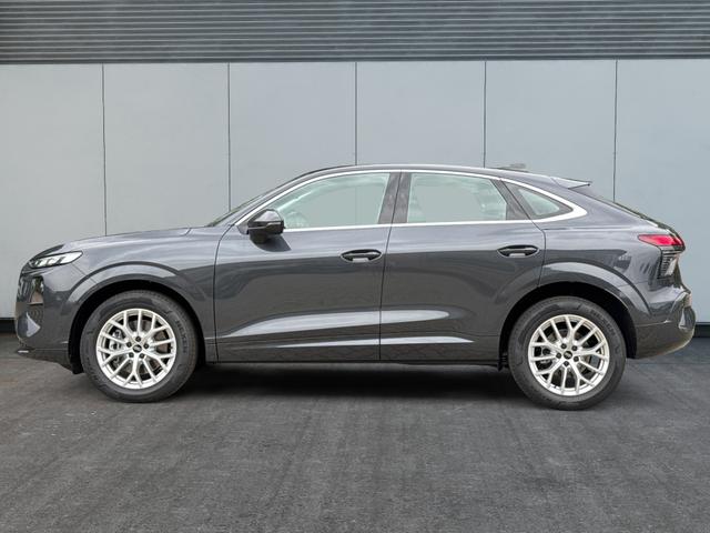 Audi / Q3 Sportback / / / / MJ 2026+NAVI+KAMERA+AHK+PANO+PDC+EL. HECKKL.+LED+18 LM