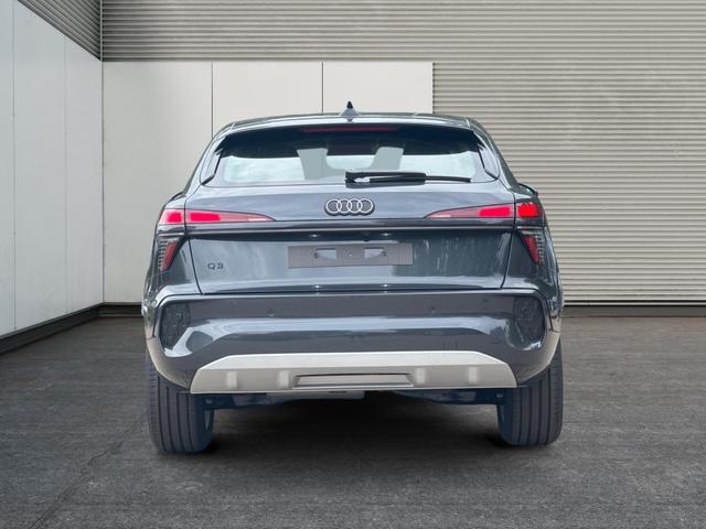 Audi / Q3 Sportback / / / / MJ 2026+NAVI+KAMERA+AHK+PANO+PDC+EL. HECKKL.+LED+18 LM