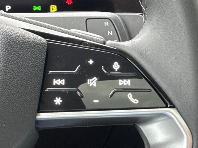 Audi / Q3 Sportback / / / / MJ 2026+NAVI+KAMERA+AHK+PANO+PDC+EL. HECKKL.+LED+18 LM