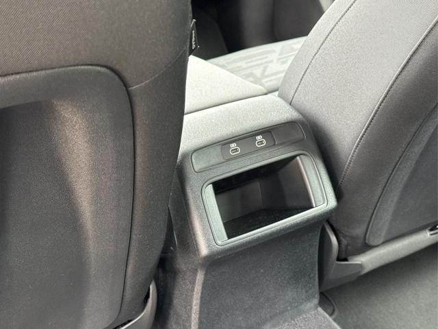Audi / Q5 / Wei&szlig; / / / QUATTRO+NAVI+KAMERA+AHK+SHZ+PDC+ACC