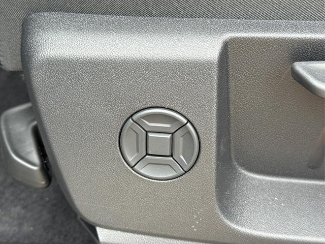 Audi / Q5 / Wei&szlig; / / / QUATTRO+NAVI+KAMERA+AHK+SHZ+PDC+ACC