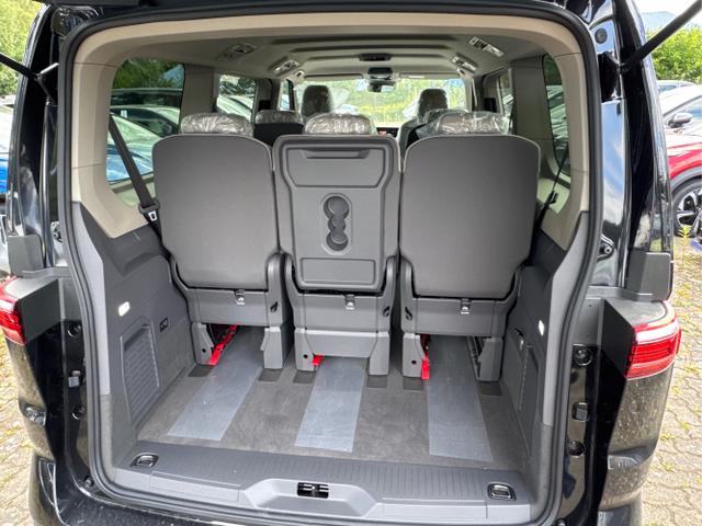 Volkswagen / T7 Multivan / / / / LANG 4x4+7-SITZER+MATRIX+AHK+KAMERA+SHZ+17 ALU, Beispielbilder, ggf. teilweise mit Sonderausstattung