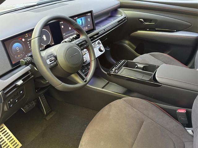 Hyundai / TUCSON / Grau / / / 4WD+NAVI+KAMERA+SHZ+LED+19''ALU+PDC, Beispielbilder, ggf. teilweise mit Sonderausstattung