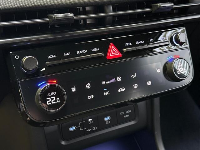 Hyundai / TUCSON / Grau / / / 4WD+NAVI+KAMERA+SHZ+LED+19''ALU+PDC, Beispielbilder, ggf. teilweise mit Sonderausstattung