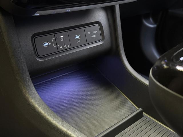 Hyundai / TUCSON / Grau / / / 4WD+NAVI+KAMERA+SHZ+LED+19''ALU+PDC, Beispielbilder, ggf. teilweise mit Sonderausstattung