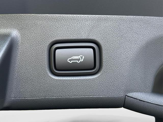 Hyundai / TUCSON / Grau / / / 4WD+NAVI+KAMERA+SHZ+LED+19''ALU+PDC, Beispielbilder, ggf. teilweise mit Sonderausstattung