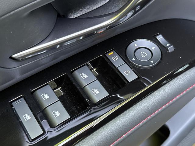 Hyundai / TUCSON / Grau / / / 4WD+NAVI+KAMERA+SHZ+LED+19''ALU+PDC, Beispielbilder, ggf. teilweise mit Sonderausstattung