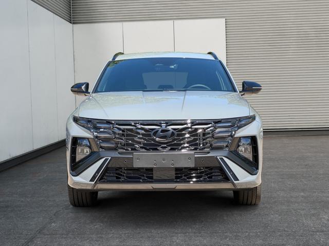 Hyundai / TUCSON / Grau / / / 4WD+NAVI+KAMERA+SHZ+LED+19''ALU+PDC, Beispielbilder, ggf. teilweise mit Sonderausstattung