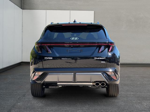 Hyundai / TUCSON / Schwarz / / / 4WD+NAVI+KAMERA+SHZ+LED+19''ALU+PDC, Beispielbilder, ggf. teilweise mit Sonderausstattung