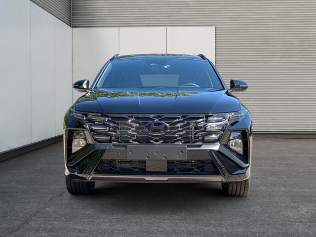 Hyundai / TUCSON / Schwarz / / / 4WD+NAVI+KAMERA+SHZ+LED+19''ALU+PDC, Beispielbilder, ggf. teilweise mit Sonderausstattung