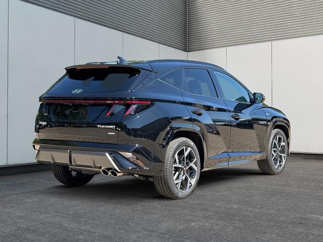 Hyundai / TUCSON / Schwarz / / / 4WD+NAVI+KAMERA+SHZ+LED+19''ALU+PDC, Beispielbilder, ggf. teilweise mit Sonderausstattung