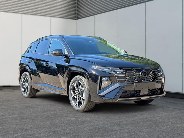 Hyundai / TUCSON / Schwarz / / / 4WD+NAVI+KAMERA+SHZ+LED+19''ALU+PDC, Beispielbilder, ggf. teilweise mit Sonderausstattung