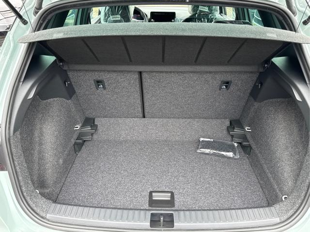 Seat / Arona / / / / KAMERA+PDC+LED+18 ALU+ACC, Beispielbilder, ggf. teilweise mit Sonderausstattung