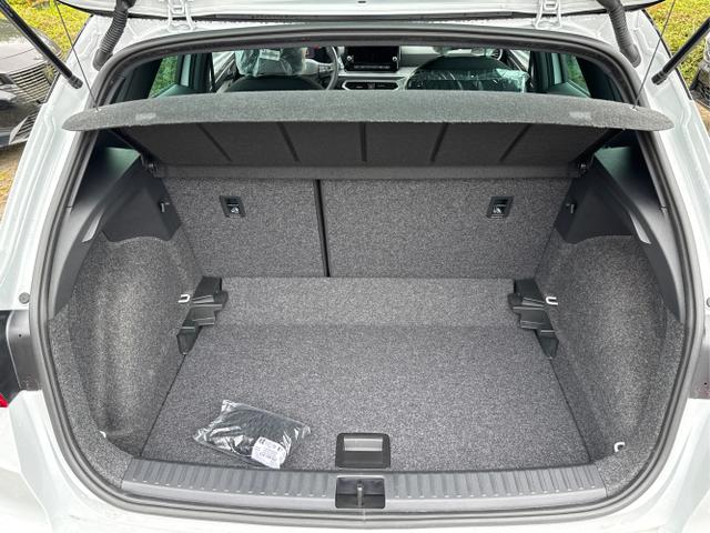 Seat / Arona / / / / KAMERA+PDC+LED+18 ALU+ACC, Beispielbilder, ggf. teilweise mit Sonderausstattung
