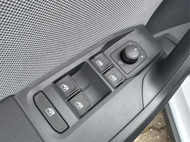 Seat / Arona / / / / KAMERA+PDC+LED+18 ALU+ACC, Beispielbilder, ggf. teilweise mit Sonderausstattung