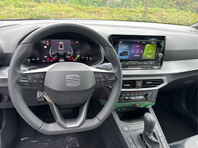 Seat / Arona / / / / KAMERA+PDC+LED+18 ALU+ACC, Beispielbilder, ggf. teilweise mit Sonderausstattung