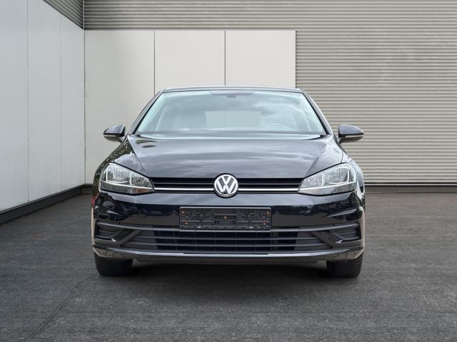 Volkswagen / Golf / Schwarz / / / PDC+TEMPOMAT+CLIMATRONIC