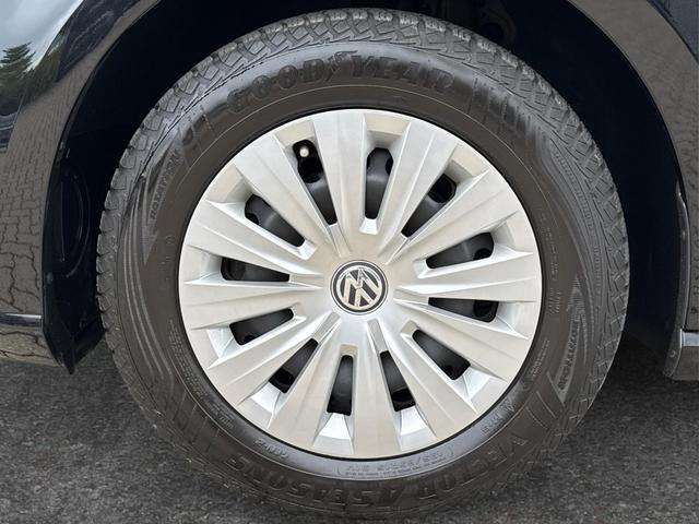 Volkswagen / Golf / Schwarz / / / PDC+TEMPOMAT+CLIMATRONIC