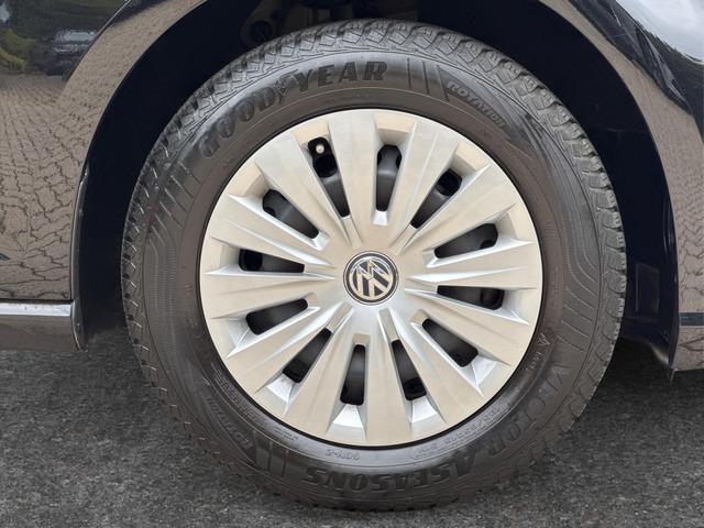 Volkswagen / Golf / Schwarz / / / PDC+TEMPOMAT+CLIMATRONIC