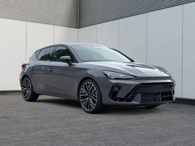 Cupra / Leon / Grau / / / NAVI+KAMERA+KESSY+MEMORY+SHZ+ACC+PDC+LED+19 ALU, Beispielbilder, ggf. teilweise mit Sonderausstattung