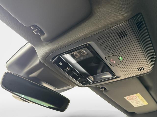Cupra / Leon / Grau / / / NAVI+KAMERA+KESSY+MEMORY+SHZ+ACC+PDC+LED+19 ALU, Beispielbilder, ggf. teilweise mit Sonderausstattung