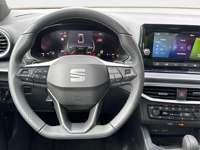 Seat / Arona / / / / KAMERA+PDC+LED+18 ALU+ACC, Bild dient zur Illustration und zeigt aufpreispflichtige Sonderausstattung. "Die Herstellergarantie beginnt bei EU-Fahrzeugen bereits bei Auslieferung vom ausl&auml;ndischen Lieferanten und kann um mehr als 14 Tage verk&uuml;rzt sein.
