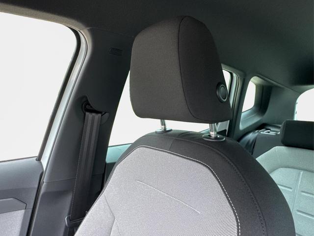 Seat / Arona / / / / KAMERA+PDC+LED+18 ALU+ACC, Bild dient zur Illustration und zeigt aufpreispflichtige Sonderausstattung. "Die Herstellergarantie beginnt bei EU-Fahrzeugen bereits bei Auslieferung vom ausl&auml;ndischen Lieferanten und kann um mehr als 14 Tage verk&uuml;rzt sein.