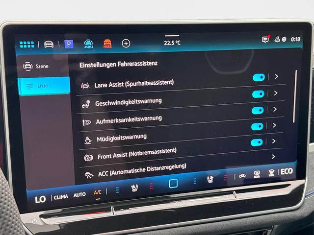 Volkswagen / Passat Variant / / / / LEDER+PANO+AHK+MATRIX+eHK+360 KAM+NAVI+HUD, Beispielbilder, ggf. teilweise mit Sonderausstattung