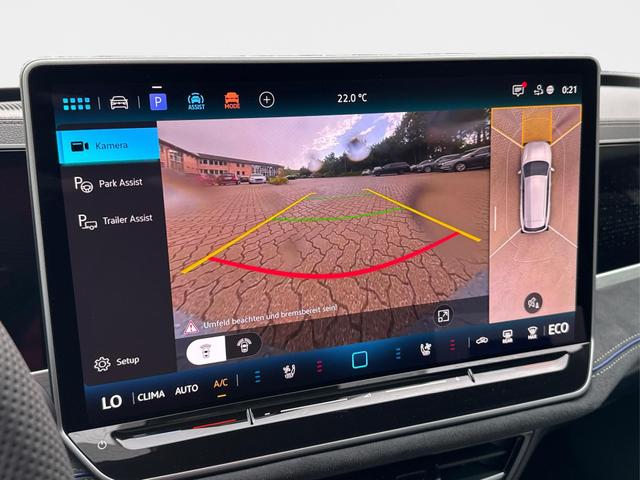 Volkswagen / Passat Variant / / / / LEDER+PANO+AHK+MATRIX+eHK+360 KAM+NAVI+HUD, Beispielbilder, ggf. teilweise mit Sonderausstattung