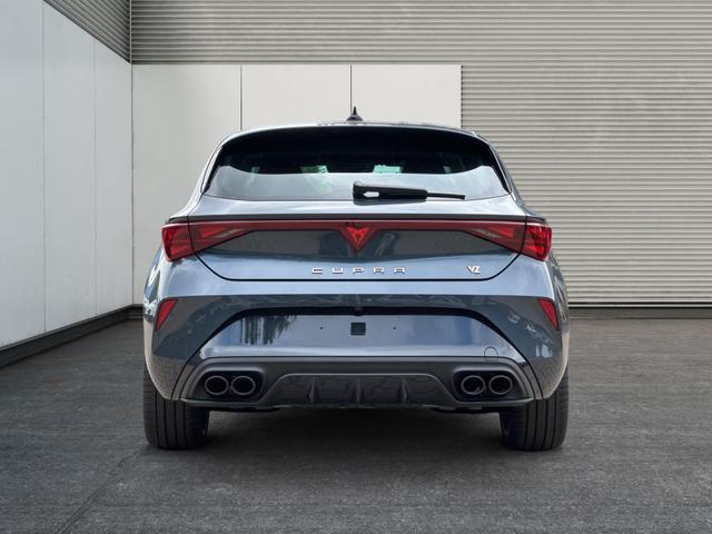 Cupra / Leon / Grau / / / NAVI+KAMERA+KESSY+MEMORY+SHZ+ACC+PDC+LED+19 ALU, Beispielbilder, ggf. teilweise mit Sonderausstattung