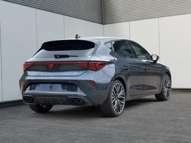 Cupra / Leon / Grau / / / NAVI+KAMERA+KESSY+MEMORY+SHZ+ACC+PDC+LED+19 ALU, Beispielbilder, ggf. teilweise mit Sonderausstattung