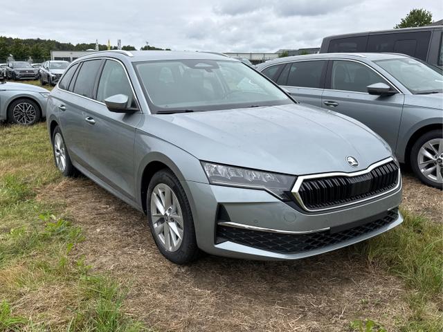 Skoda / Octavia Combi / Silber / / / ACC+AHK+eHK+KAM+PDC+LED+17ALU+SHZ, Beispielbilder, ggf. teilweise mit Sonderausstattung
