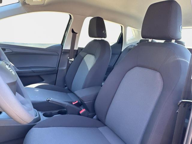 Seat / Ibiza / Grau / / / SHZ+FULL LINK+KLIMA+PDC+LED+15 ALU+TEMPOMAT
