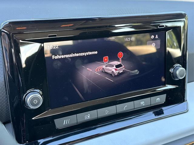 Seat / Ibiza / Grau / / / SHZ+FULL LINK+KLIMA+PDC+LED+15 ALU+TEMPOMAT